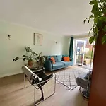 Appartamento 2 Bed House, Garden, Parking, Close To Centre Bristol